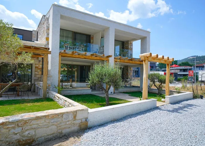 Brothers & Skala Potamia