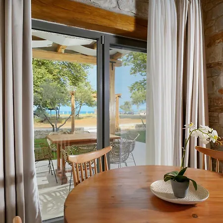 Brothers & Lägenhetshotell 3*